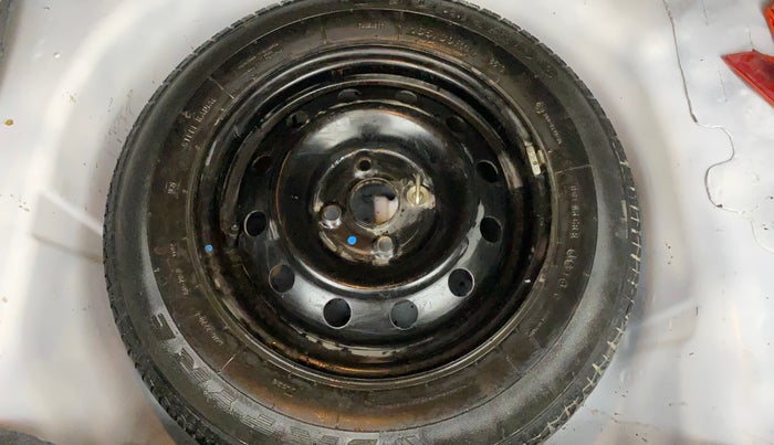 2014 Maruti Swift Dzire VXI, Petrol, Manual, 85,640 km, Spare Tyre