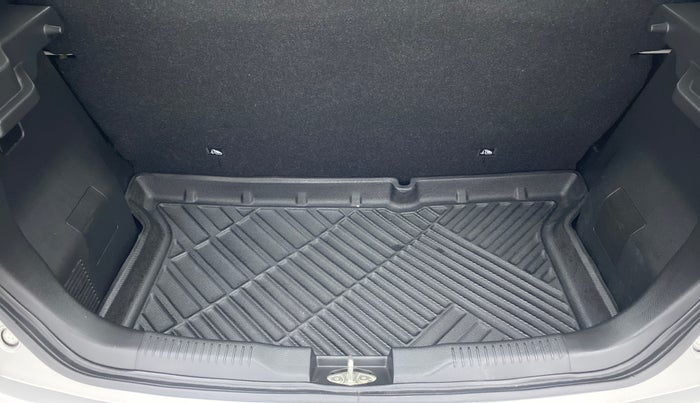 2020 Maruti IGNIS SIGMA 1.2 K12, Petrol, Manual, 4,968 km, Boot Inside View