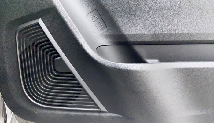 2022 Maruti Celerio ZXI, Petrol, Manual, 4,590 km, Speaker
