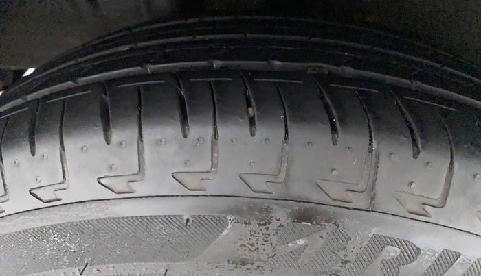 2022 Maruti Celerio ZXI, Petrol, Manual, 4,590 km, Right Rear Tyre Tread