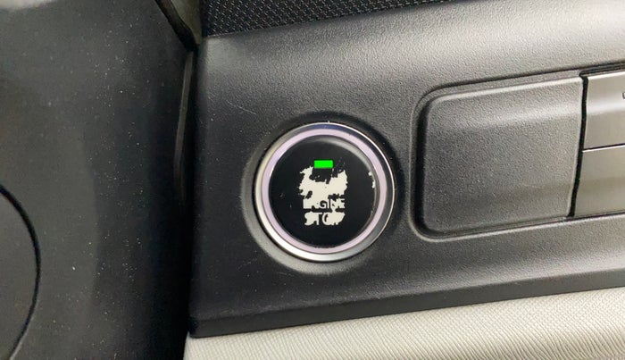 2020 Tata ALTROZ XZ PETROL, Petrol, Manual, 78,284 km, Keyless Start/ Stop Button