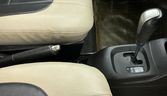2016 Maruti Wagon R 1.0 VXI AMT, Petrol, Automatic, 85,138 km, Gear Lever