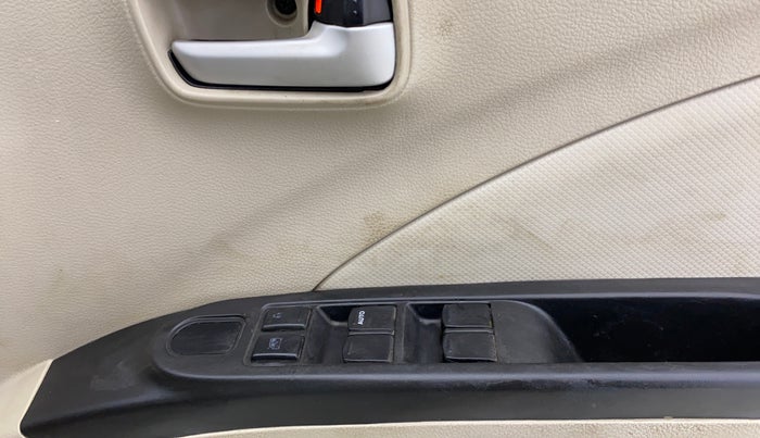 2020 Maruti Celerio VXI (O) CNG, CNG, Manual, 1,15,376 km, Driver Side Door Panels Control