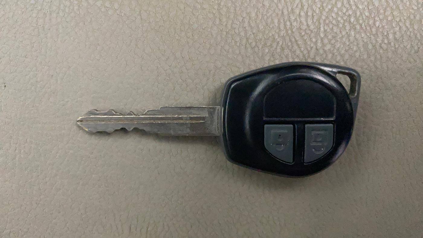 2016 Maruti Wagon R 1.0 VXI AMT, Petrol, Automatic, 56,463 km, Key Close Up
