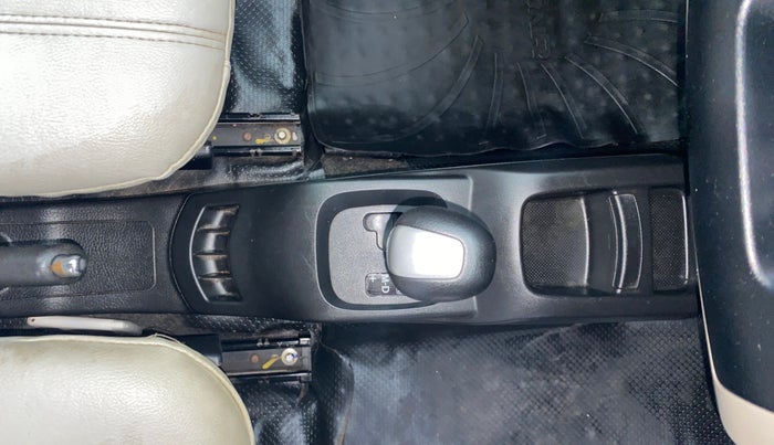 2016 Maruti Wagon R 1.0 VXI AMT, Petrol, Automatic, 56,463 km, Gear Lever