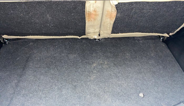 2016 Maruti Wagon R 1.0 VXI AMT, Petrol, Automatic, 56,463 km, Boot Inside