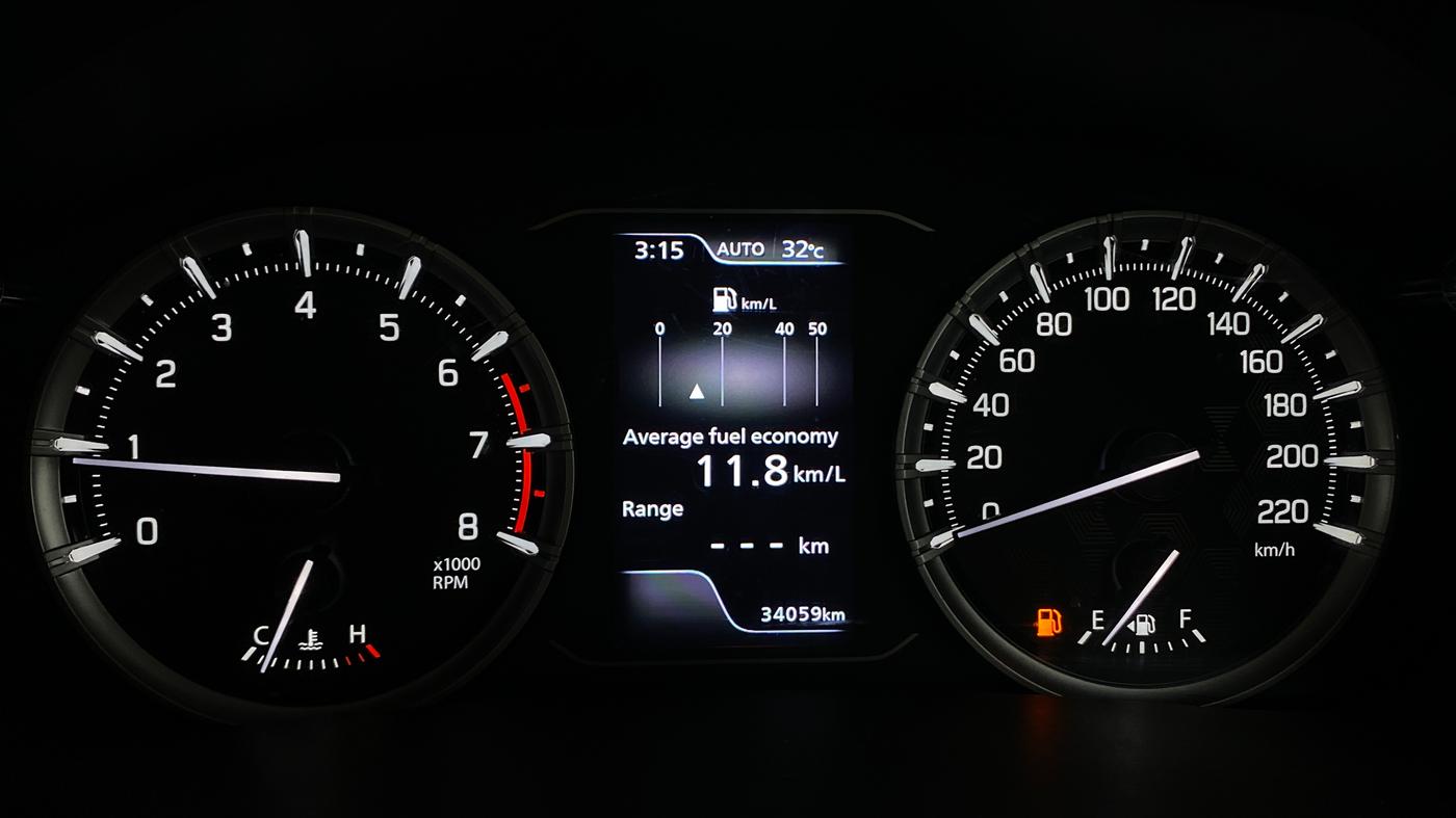2022 Toyota URBAN CRUISER HYRYDER V AWD NEO DRIVE, Petrol, Manual, 33,991 km, Odometer Image