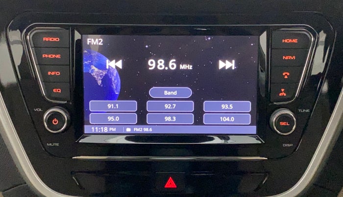 2018 Mahindra TUV300 T10 AMT, Diesel, Automatic, 34,771 km, Infotainment System