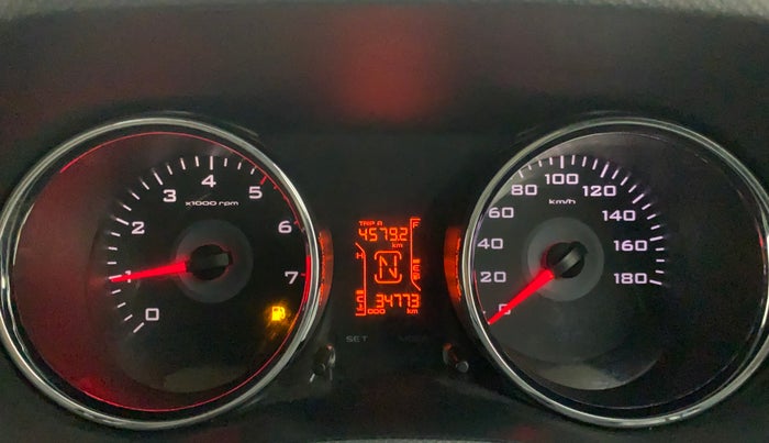 2018 Mahindra TUV300 T10 AMT, Diesel, Automatic, 34,771 km, Odometer Image