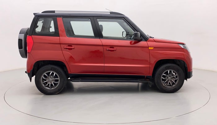 2018 Mahindra TUV300 T10 AMT, Diesel, Automatic, 34,771 km, Right Side View