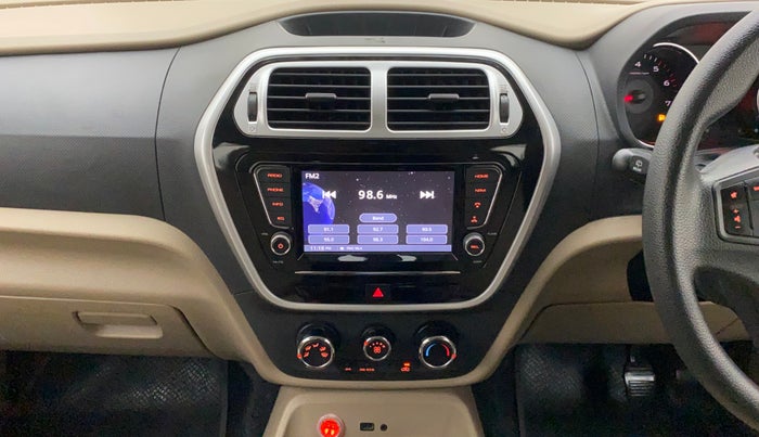 2018 Mahindra TUV300 T10 AMT, Diesel, Automatic, 34,771 km, Air Conditioner