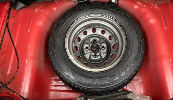 2017 Hyundai Eon ERA PLUS (O), Petrol, Manual, 33,154 km, Spare Tyre