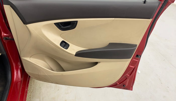 2017 Hyundai Eon ERA PLUS (O), Petrol, Manual, 33,154 km, Driver Side Door Panels Control