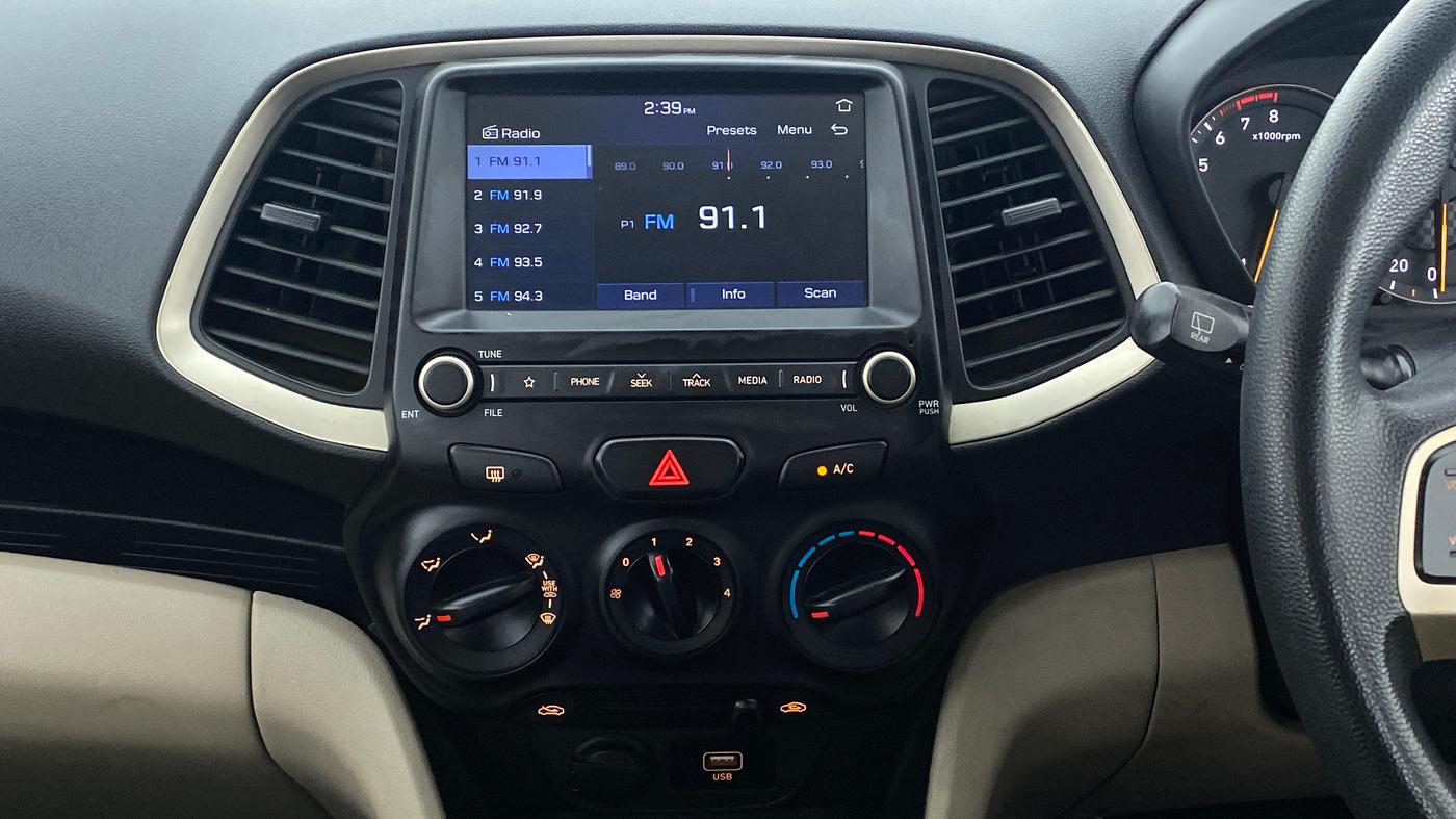 2018 Hyundai NEW SANTRO ASTA 1.1 MT, Petrol, Manual, 26,691 km, Air Conditioner