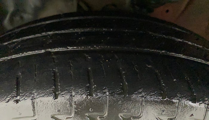 2017 Maruti IGNIS ALPHA 1.2 AMT, Petrol, Automatic, 70,510 km, Left Front Tyre Tread
