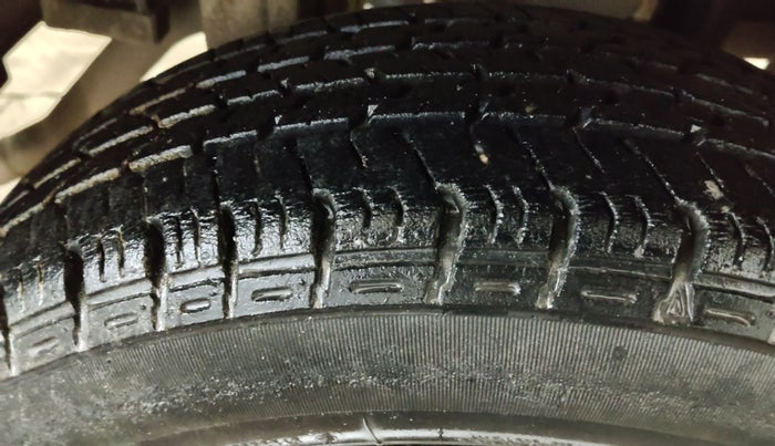 2019 Maruti Alto K10 VXI, CNG, Manual, 38,215 km, Right Rear Tyre Tread