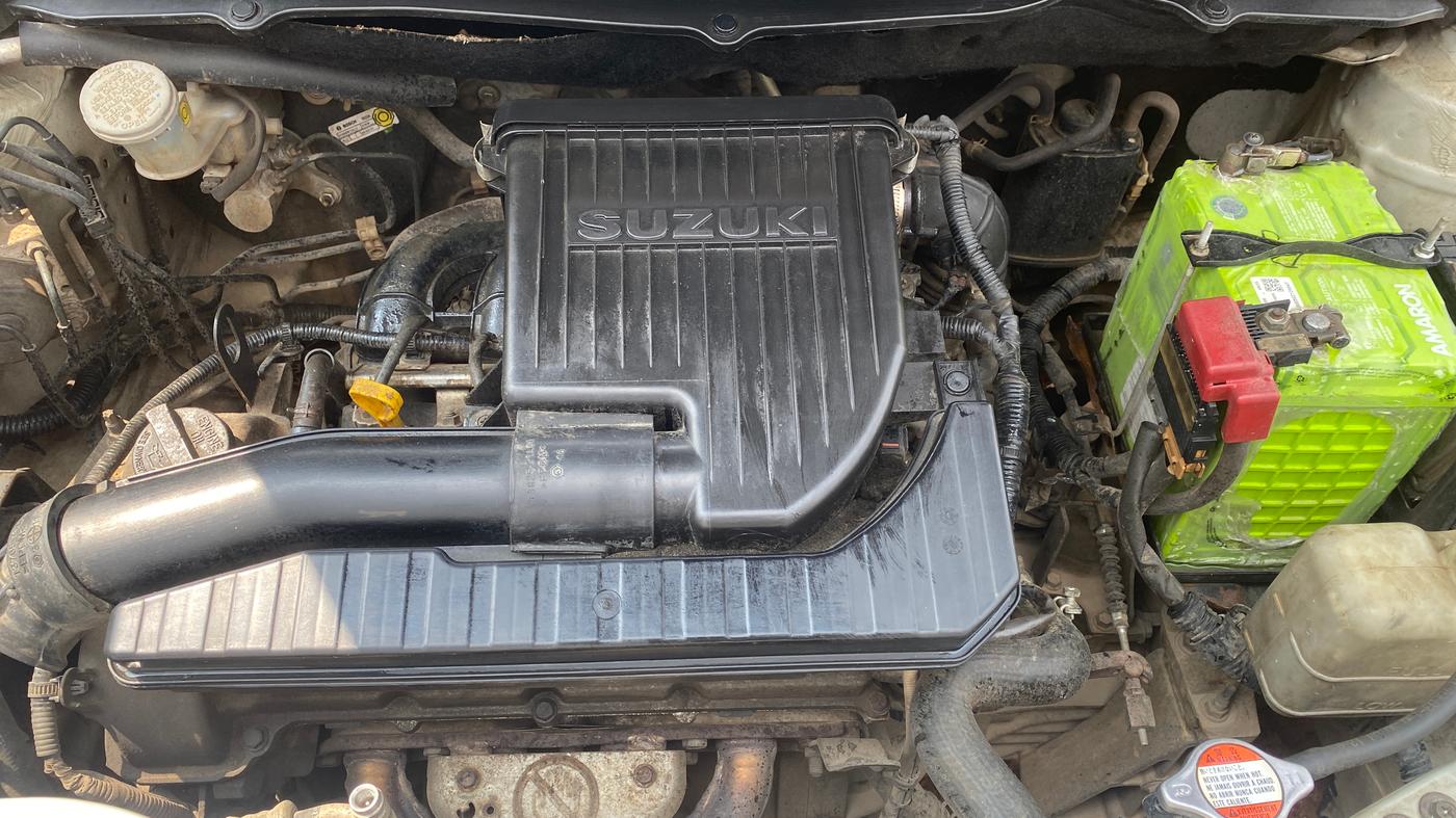 2012 Maruti Swift ZXI, Petrol, Manual, 74,425 km, Engine View
