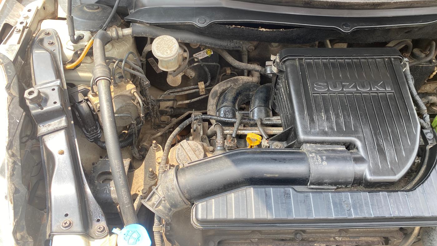 2012 Maruti Swift ZXI, Petrol, Manual, 74,425 km, Engine View - Right
