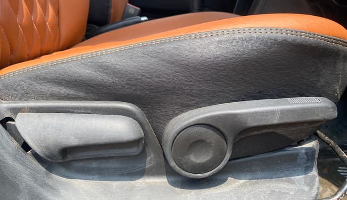 2012 Maruti Swift ZXI, Petrol, Manual, 74,425 km, Driver Side Adjustment Panel