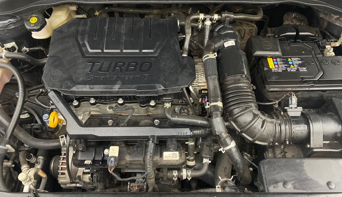 2023 KIA CARENS LUXURY 1.5 TURBO PETROL IMT 7 STR, Petrol, Manual, 29,644 km, Engine View