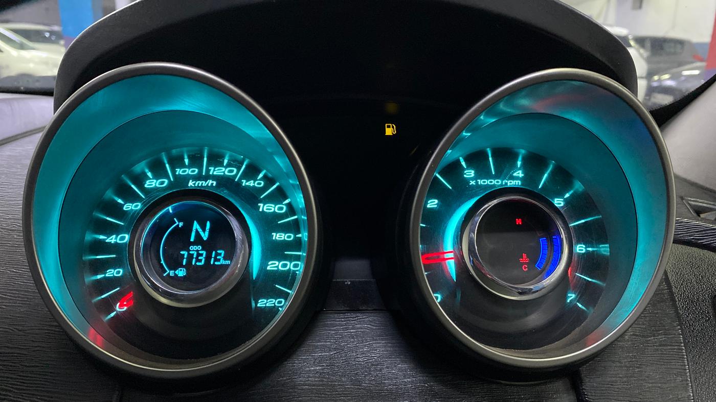2019 Mahindra XUV500 W9, Diesel, Manual, 77,303 km, Odometer Image