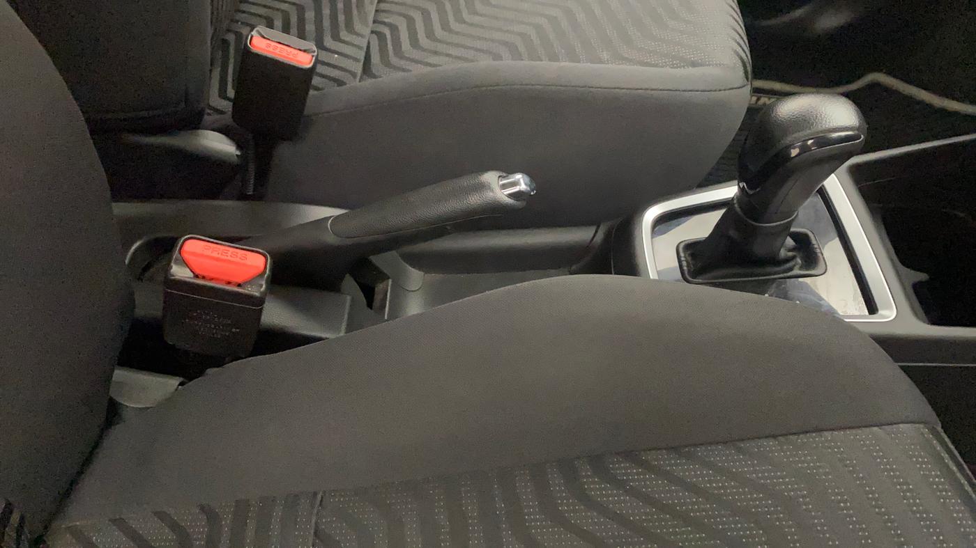 2022 Maruti Swift ZXI PLUS AMT DUAL TONE, Petrol, Automatic, 12,692 km, Gear Lever