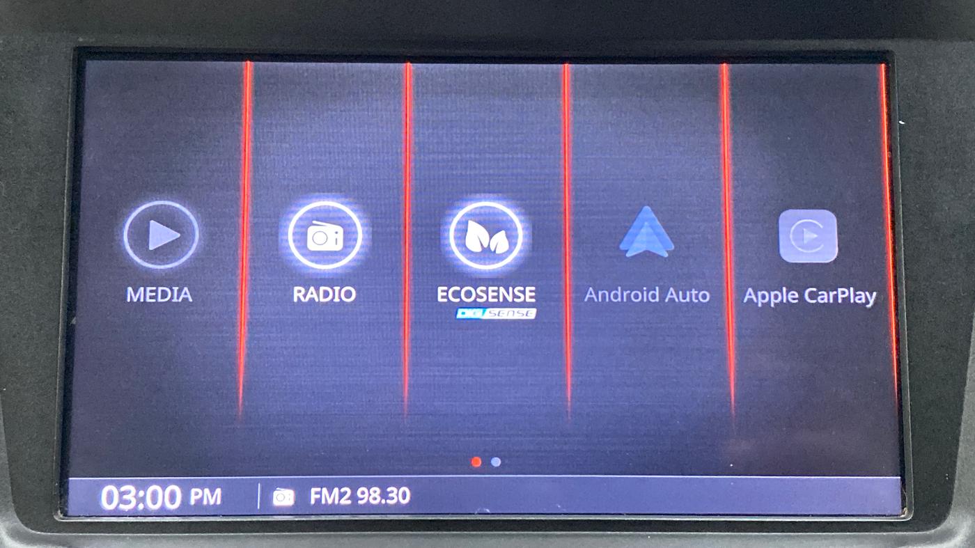2021 Mahindra XUV300 W8 (O) 1.5 DIESEL, Diesel, Manual, 57,025 km, Apple CarPlay and Android Auto