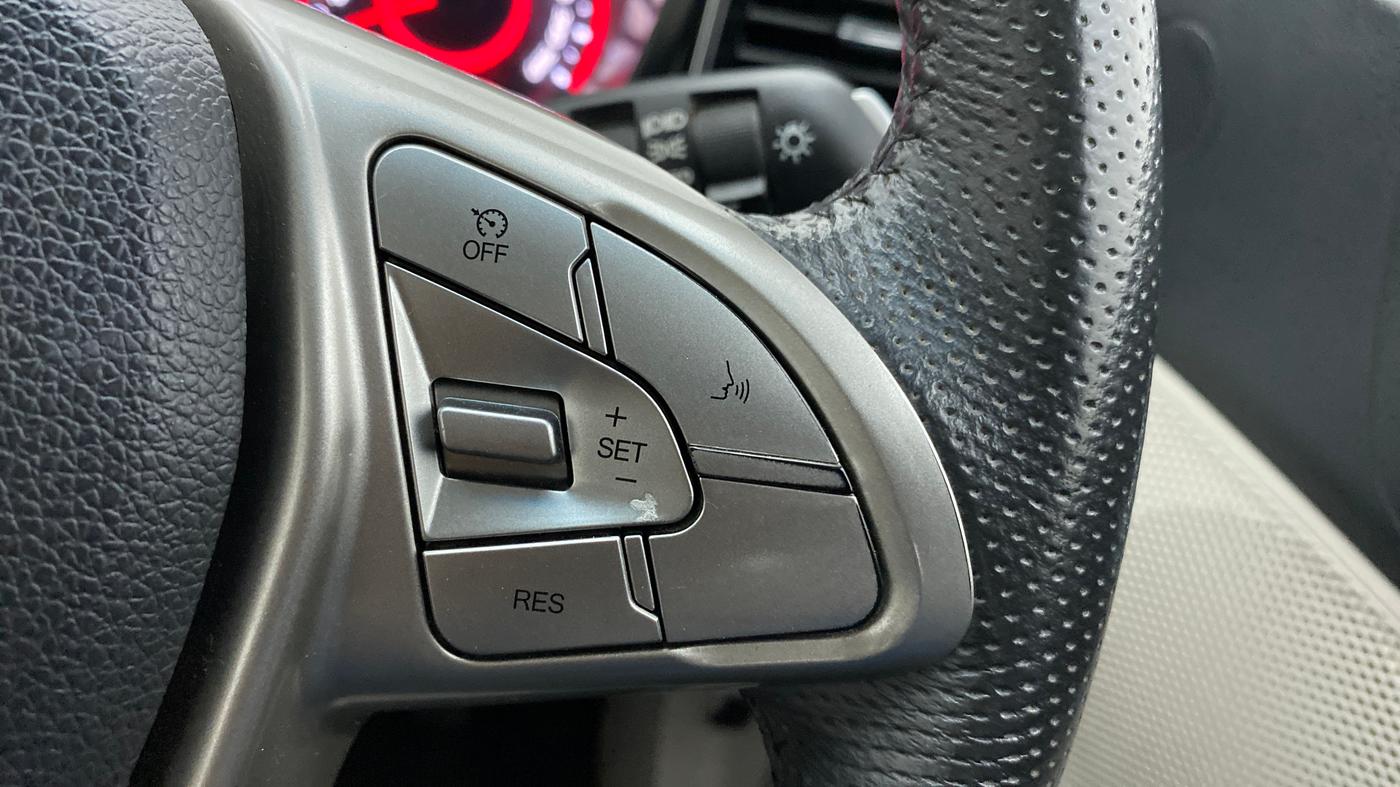 2021 Mahindra XUV300 W8 (O) 1.5 DIESEL, Diesel, Manual, 57,025 km, Adaptive Cruise Control