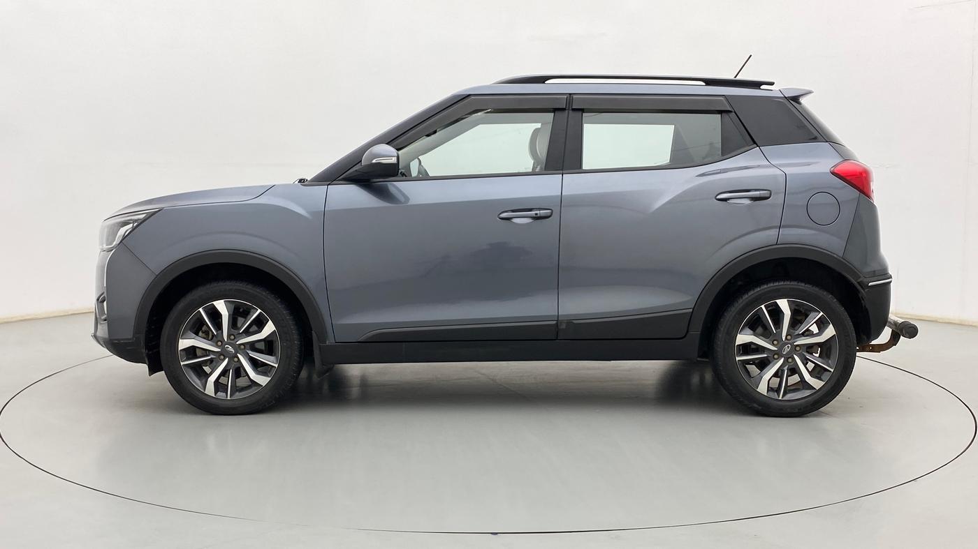 2021 Mahindra XUV300 W8 (O) 1.5 DIESEL, Diesel, Manual, 57,025 km, Left Side