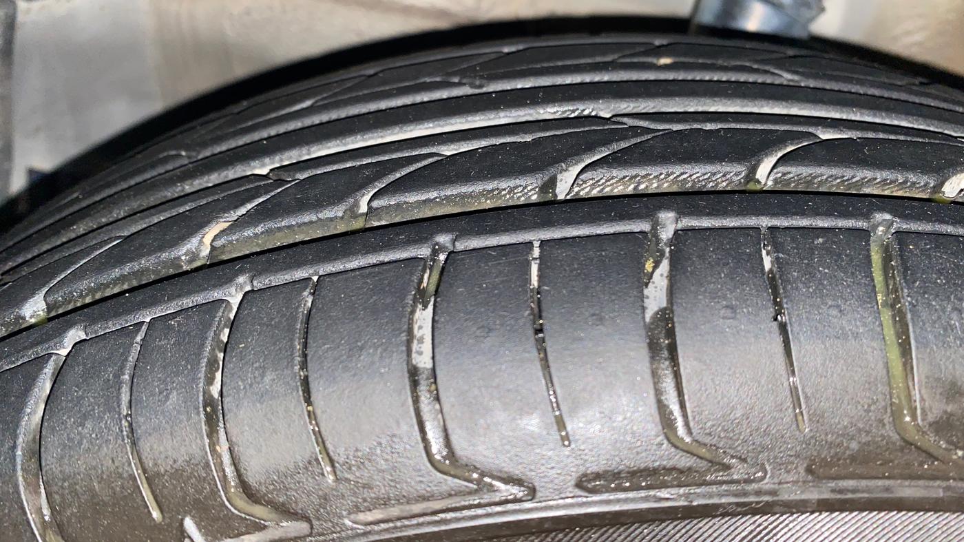 2020 Maruti Celerio ZXI AMT, Petrol, Automatic, 53,733 km, Left Front Tyre Tread