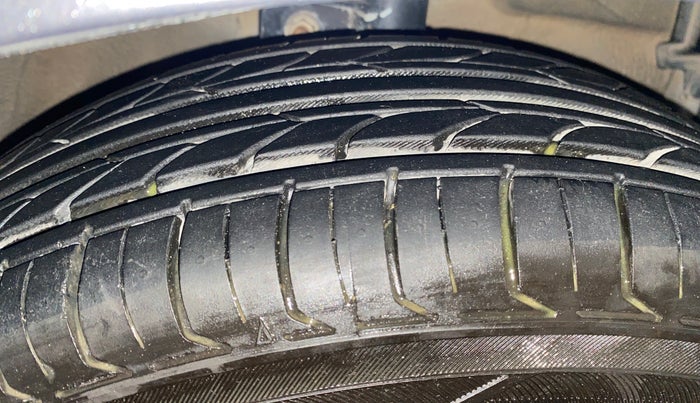 2020 Maruti Celerio ZXI AMT, Petrol, Automatic, 53,733 km, Right Front Tyre Tread