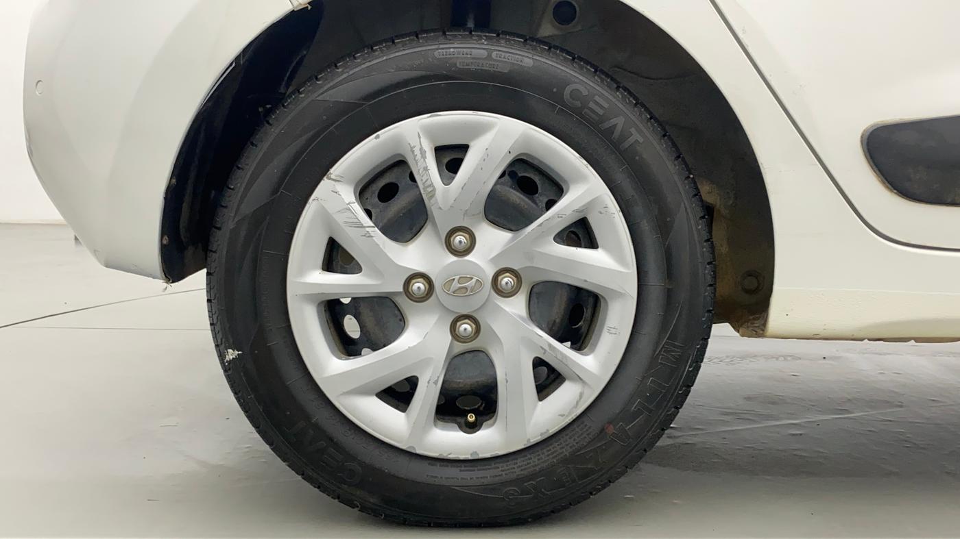 2017 Hyundai Grand i10 SPORTZ 1.2 KAPPA VTVT, Petrol, Manual, 58,290 km, Right Rear Wheel