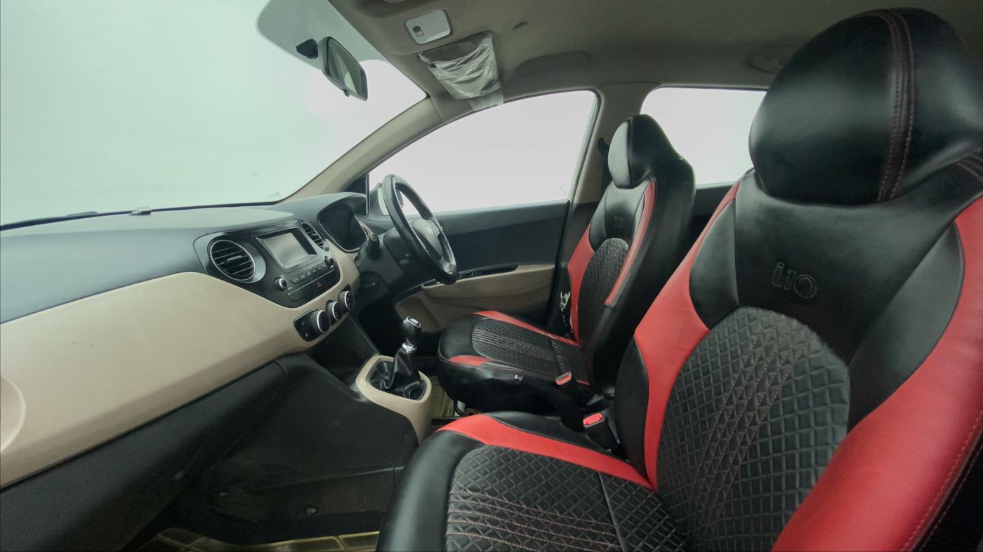 2017 Hyundai Grand i10 SPORTZ 1.2 KAPPA VTVT, Petrol, Manual, 58,290 km, Right Side Front Door Cabin