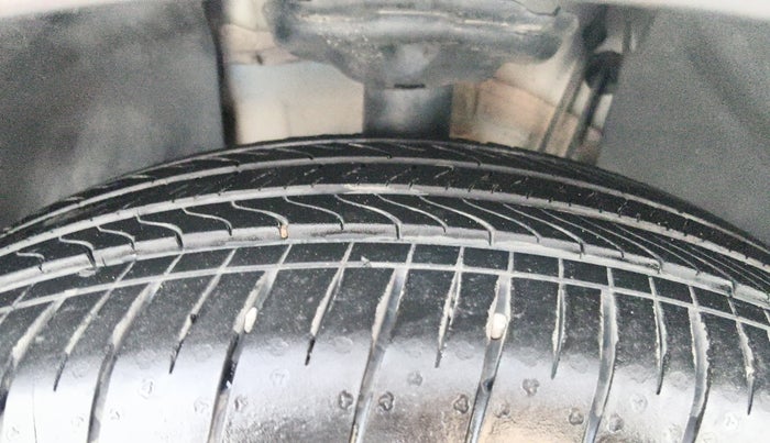 2021 Volkswagen TAIGUN GT PLUS 1.5 TSI DSG, Petrol, Automatic, 69,530 km, Left Front Tyre Tread