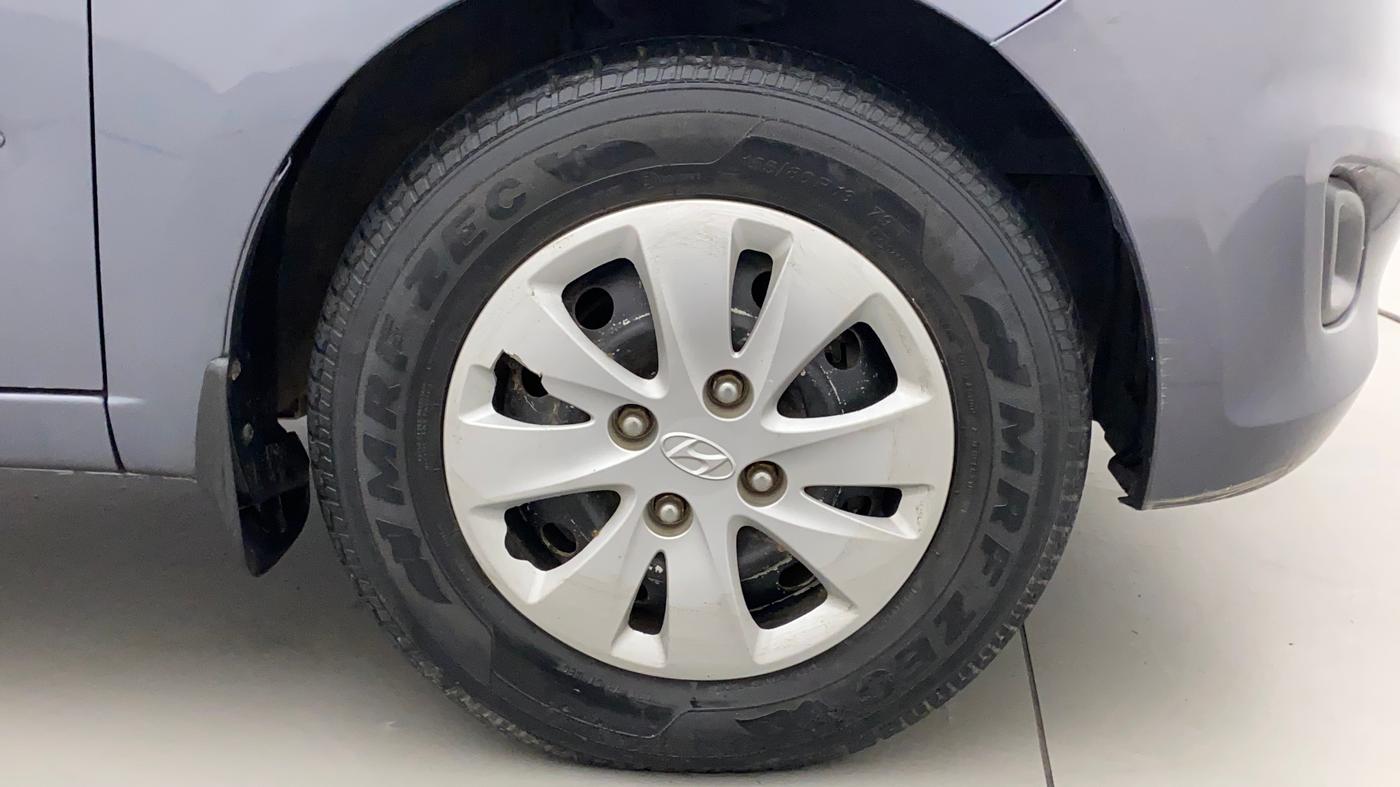 2014 Hyundai i10 MAGNA 1.1, Petrol, Manual, 38,056 km, Right Front Wheel