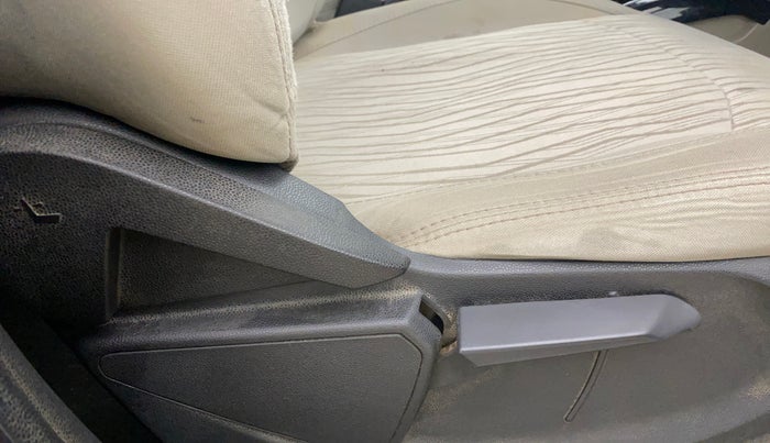 2015 Ford Ecosport TITANIUM 1.5L DIESEL, Diesel, Manual, 88,883 km, Driver Side Adjustment Panel