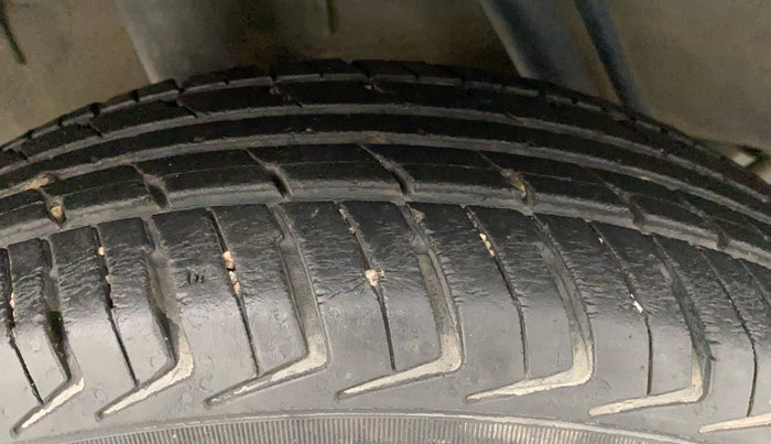 2018 Renault Kwid RXL 1.0, Petrol, Manual, 44,938 km, Right Rear Tyre Tread