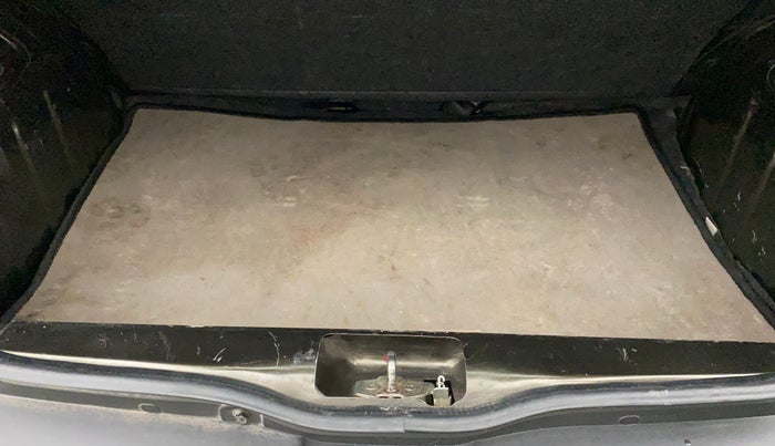 2018 Renault Kwid RXL 1.0, Petrol, Manual, 44,938 km, Boot Inside