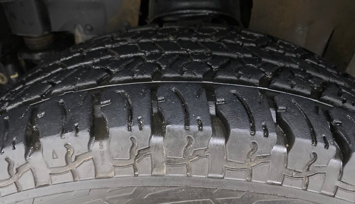 2021 Mahindra Thar LX  P 4WD AT CONVERTIBLE, Petrol, Automatic, 12,421 km, Left Front Tyre Tread