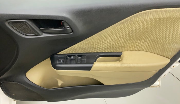 2015 Honda City 1.5L I-VTEC E MT, Petrol, Manual, 72,114 km, Driver Side Door Panels Control