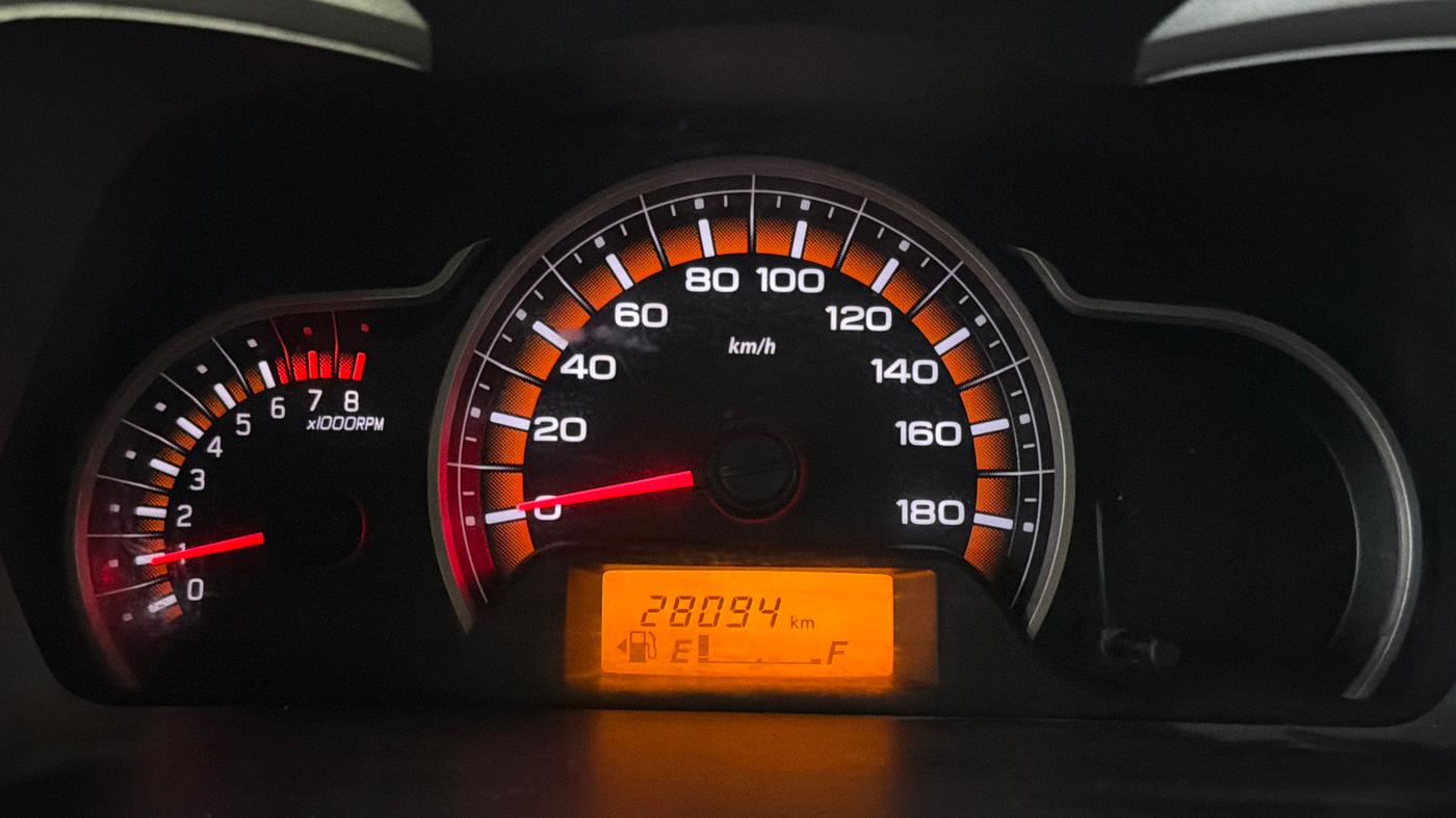 2015 Maruti Alto K10 VXI, Petrol, Manual, 28,086 km, Odometer Image