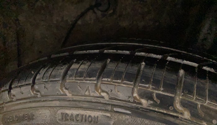 2017 Maruti Celerio VXI AMT (O), Petrol, Automatic, 98,108 km, Left Rear Tyre Tread