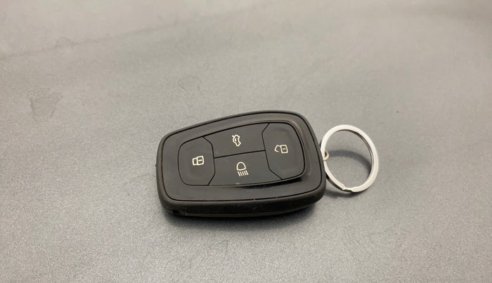 2021 Tata ALTROZ XT I-TURBO PETROL, Petrol, Manual, 48,305 km, Key Close Up