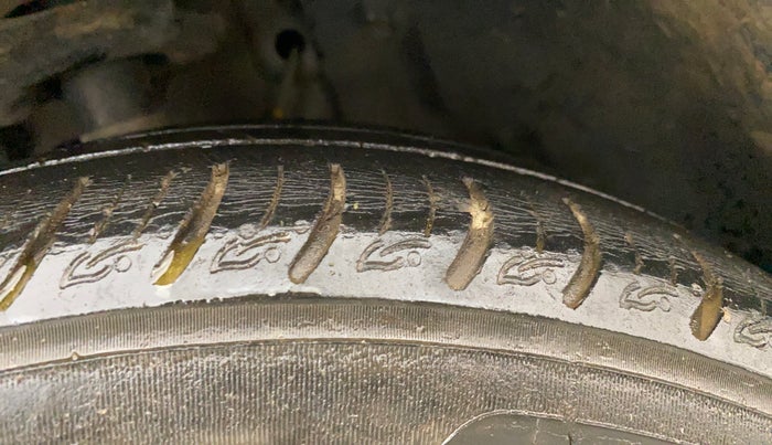 2021 Tata ALTROZ XT I-TURBO PETROL, Petrol, Manual, 48,305 km, Left Front Tyre Tread