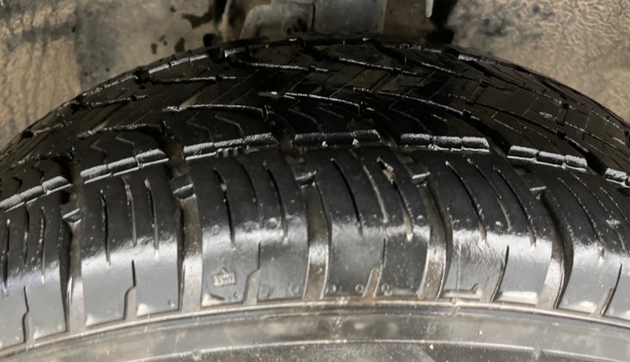 2019 Tata Harrier XT 2.0L KRYOTEC, Diesel, Manual, 64,984 km, Right Front Tyre Tread