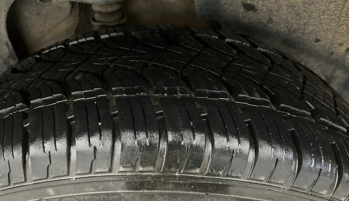 2019 Tata Harrier XT 2.0L KRYOTEC, Diesel, Manual, 64,984 km, Left Rear Tyre Tread