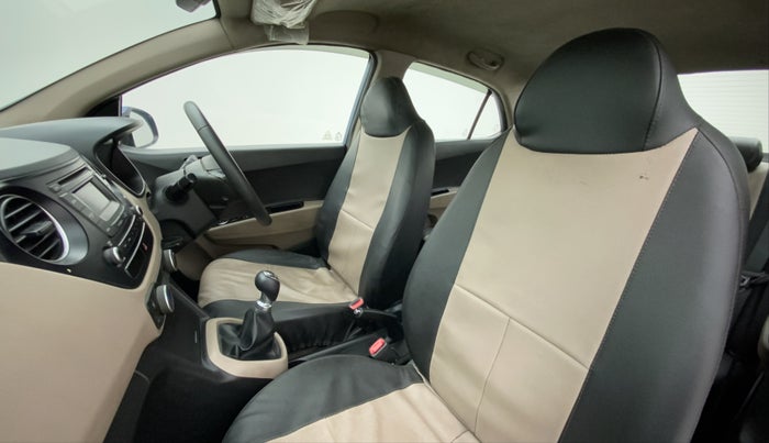 2014 Hyundai Xcent SX 1.2 OPT, Petrol, Manual, 72,594 km, Right Side Front Door Cabin