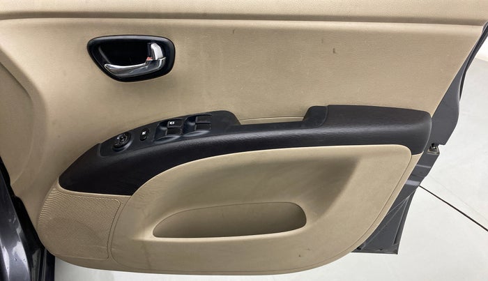 2013 Hyundai i10 MAGNA 1.2, Petrol, Manual, 73,535 km, Driver Side Door Panels Control