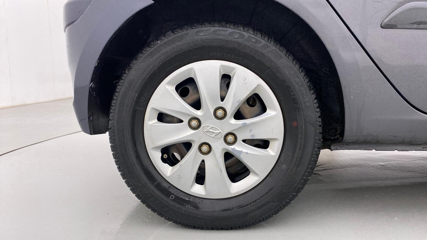 2013 Hyundai i10 MAGNA 1.2, Petrol, Manual, 73,535 km, Right Rear Wheel
