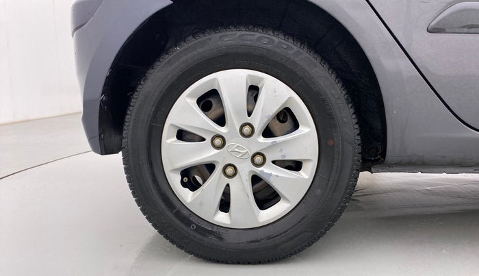 2013 Hyundai i10 MAGNA 1.2, Petrol, Manual, 73,535 km, Right Rear Wheel